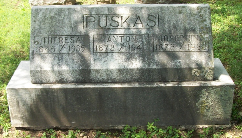 Pomník Puškáčovcov, USA